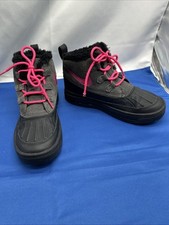 NIKE ACG Woodside Girls Winter Boots Waterproof Black Pink Size: 4Y
