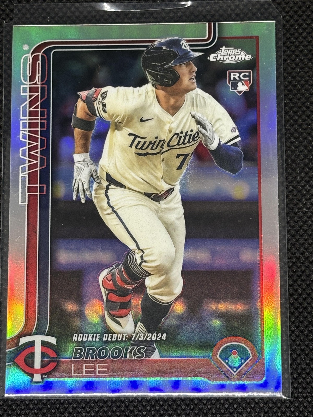 2025 Topps Update #US243 Brooks Lee Holo Foil