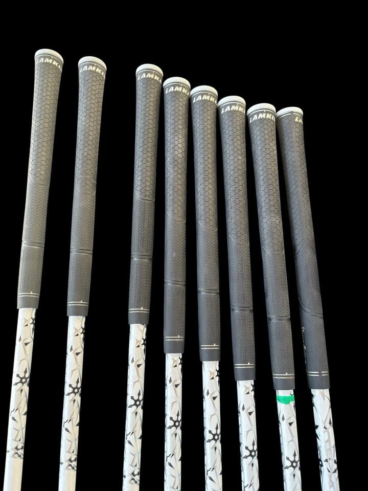 Juego de hierro y madera Tour Edge Hot Launch E522 3-PW Fubuki 55R grafito para diestros Foto 4 de 4