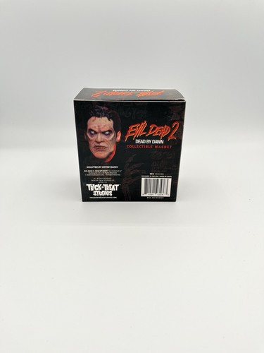 Evil Dead 2 Dead by Dawn Sammlerstück Magnet Trick or Treat Studios Horror Neu in OVP - Bild 3 von 6