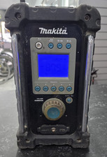 Makita -Working Job site AM/FM Radio Blue/Black BMR100 18V  body only