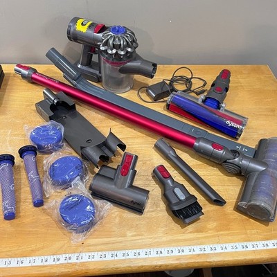 Dyson V7 Absolute Cordless Stick Vacuum Red Gray with Attachments Tested