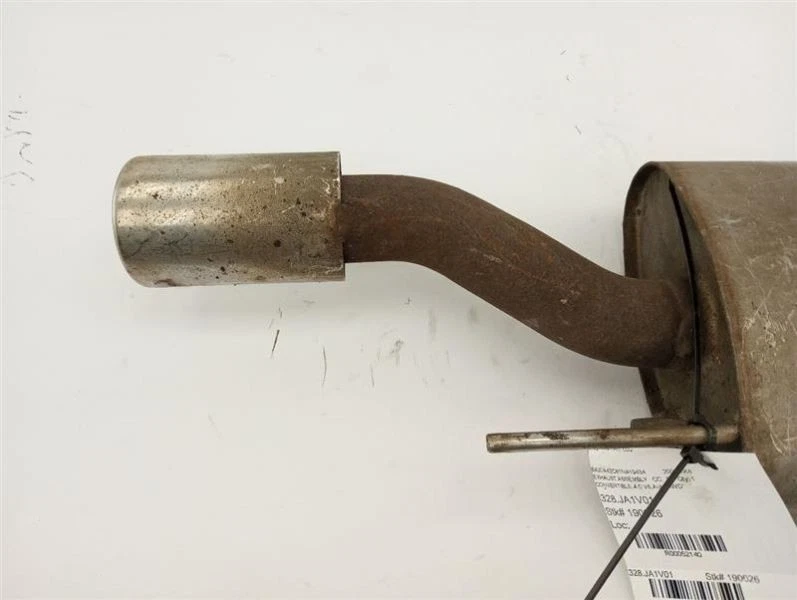  02 03 04 05 06 Silenciador trasero derecho pasajero Jaguar XK8 XKR X100 con punta  Foto 2 de 4