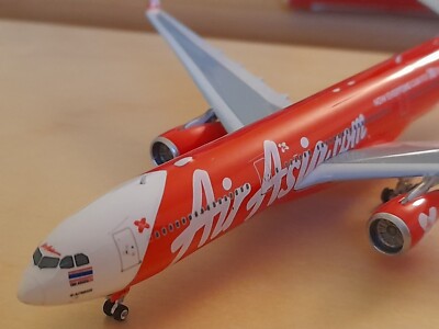 AirAsia Airbus A330-300 HS-XTA 1/400 Phoenix Models