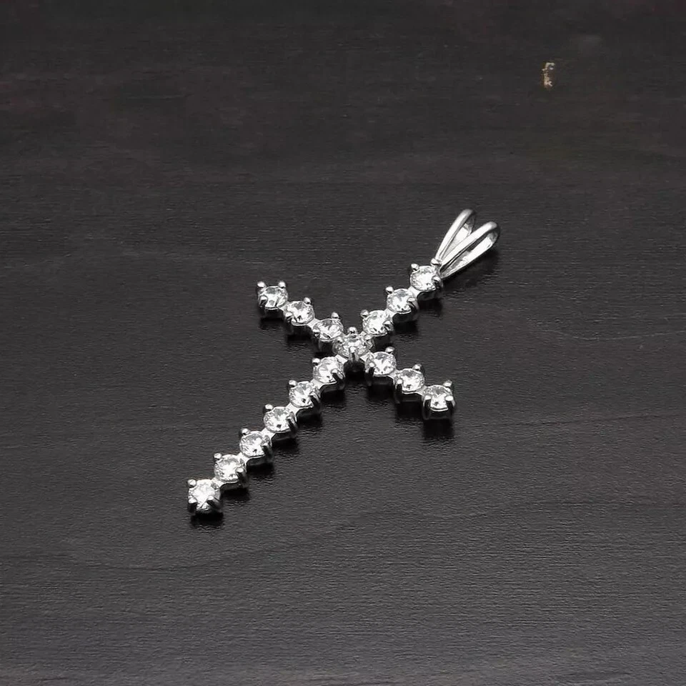 Colgante de boda cruz moissanita oro blanco macizo 14K 1,50 quilates corte redondo VVS1 Foto 2 de 3