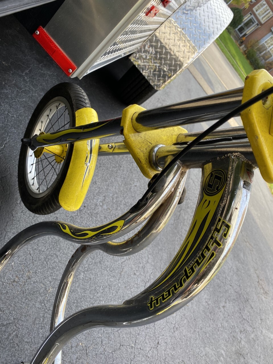 Vintage Yellow Schwinn Stingray Scooter COMPLETE Chopper Tires Decals