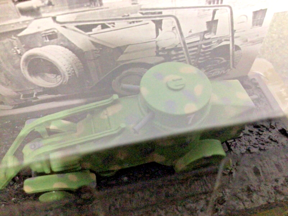 AMERCOM ACBG43 LANCIA-ANSALDO 1ZM ARMORED CAR ITALIAN ARMY 1/72 - Image 2 of 4