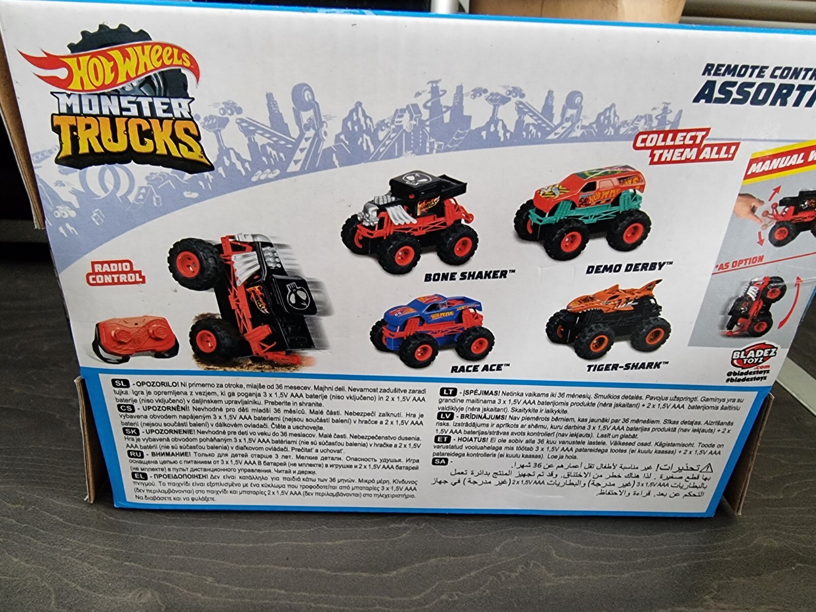 New Official Hot Wheels Monster Truck Remote Control RC Bone Shaker 2