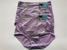 NWT Vanity Fair Smoothing Comfort Lace Brief Panties 13262 Sz 6/M Purple