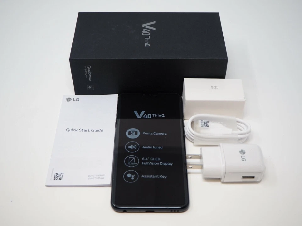 LG V40 ThinQ V405UA 64GB V405EBW V409N 128GB 4G Unlocked Smartphone New Sealed - Image 4 of 4