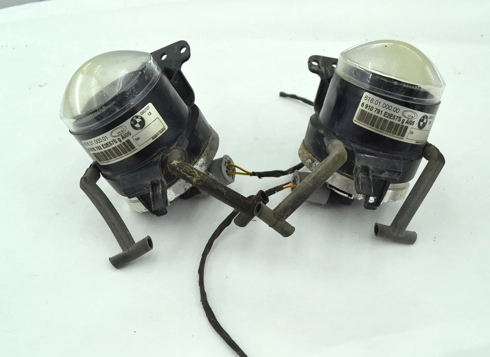 Par de luces antiniebla BMW 525i E60 2006 OEM 6910792 y 6910791 E61 530i 535 545 530xi Foto 2 de 4