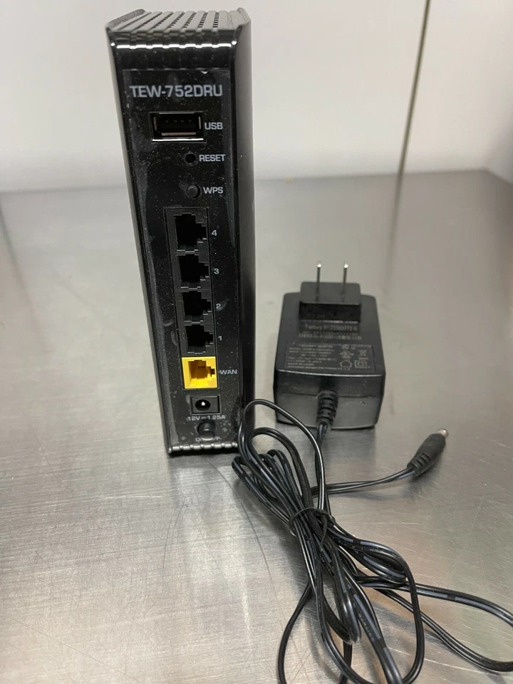 TRENDnet Wireless N600 Dual Band Gigabit Router, TEW-752DRU - Image 2 of 4