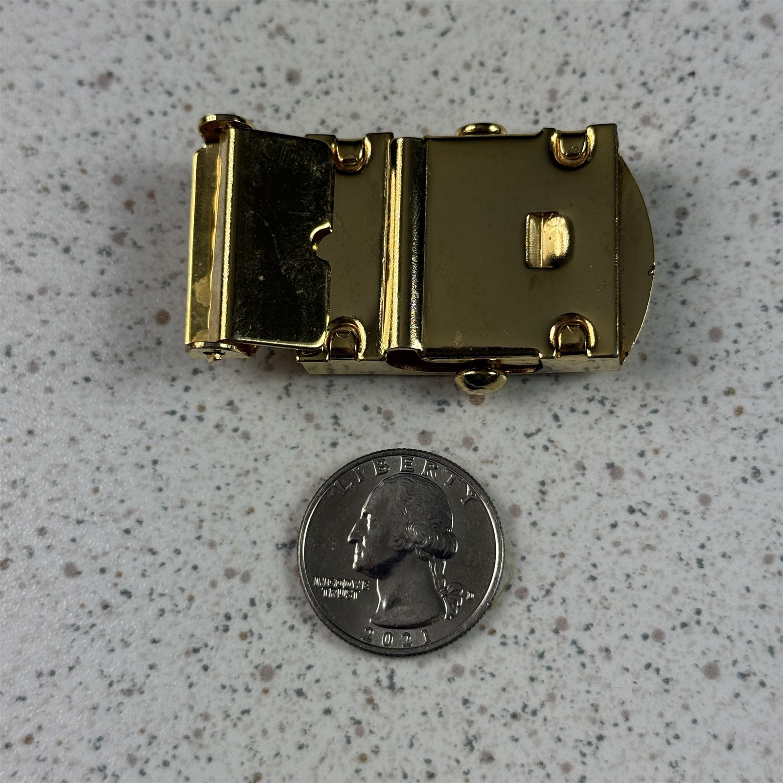 Authentic Vintage Yves Saint Laurent Gold Tone Brass Belt Buckle #53777 thumbnail 5