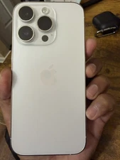 Apple iPhone 14 Pro - 128 GB - Silver (Unlocked)