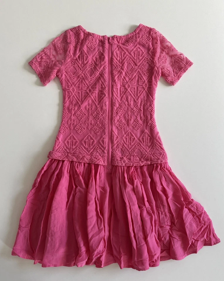 Vestido Ella Moss para Meninas Rosa Quente Tamanho 7-8 Geométrico Bordado Malha Corpete Novo com etiquetas - Imagem 3 de 4