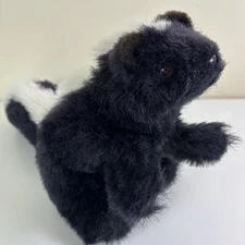 Country Critters Inc. Plush Skunk Hand Puppet 19" Black & White Animal Squeaker