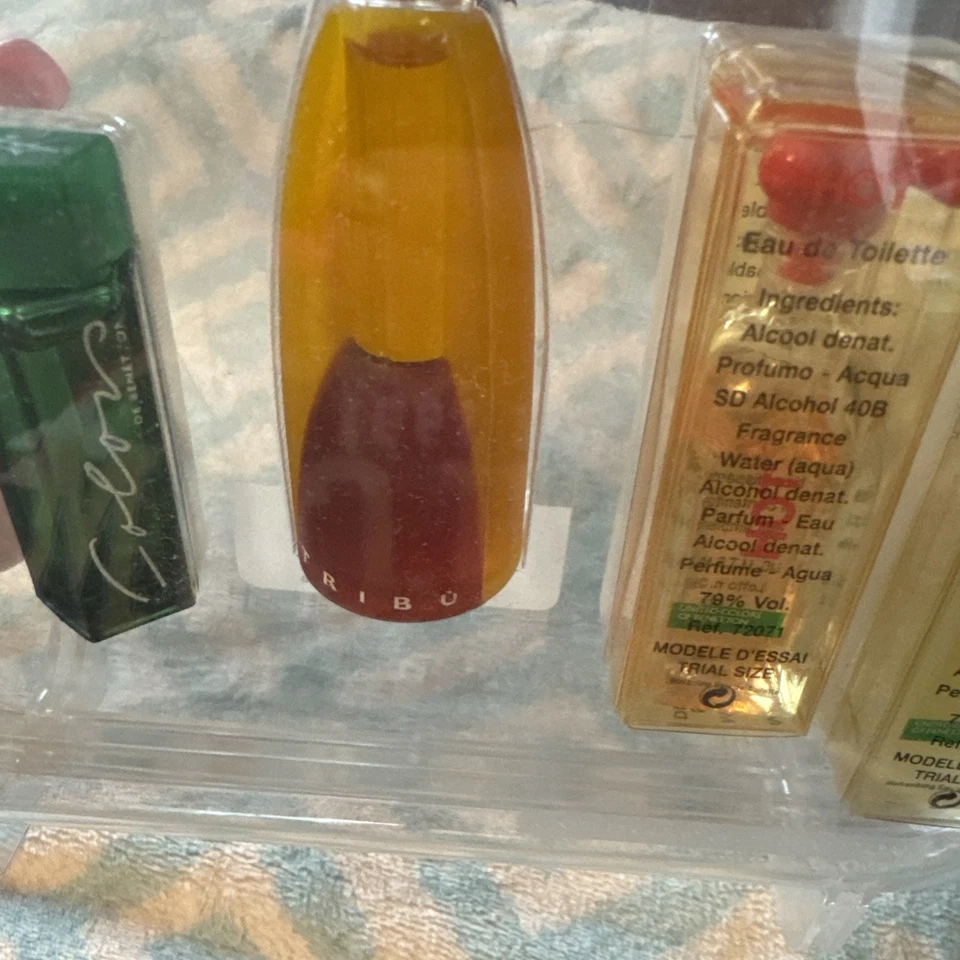 Vintage Benetton Eau De Toilette Mini Perfume Colonia CONJUNTO COLORES TRIBU FRÍO CALIENTE Foto 3 de 4