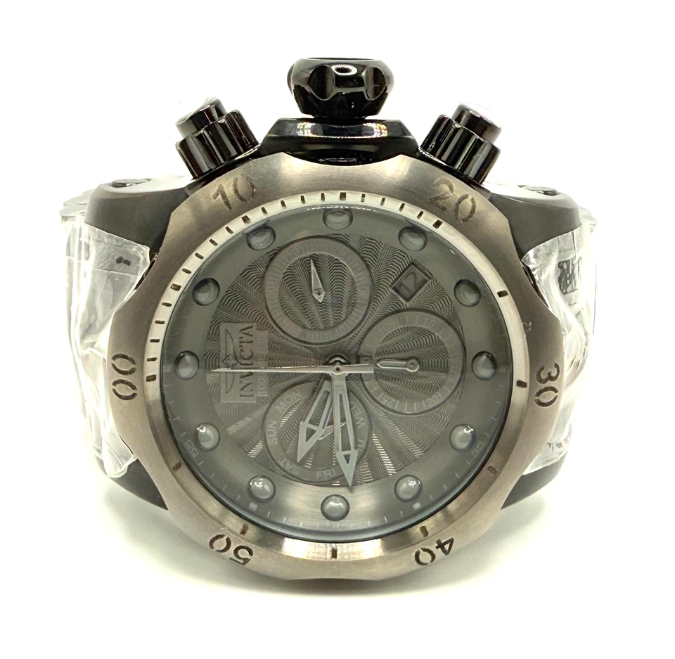 INVICTA NEW WATCH VENOM 23899 53.7mm Z60 QUARTZ / 1 EXTRA SILICONE BAND /  BOX - Image 2 of 4