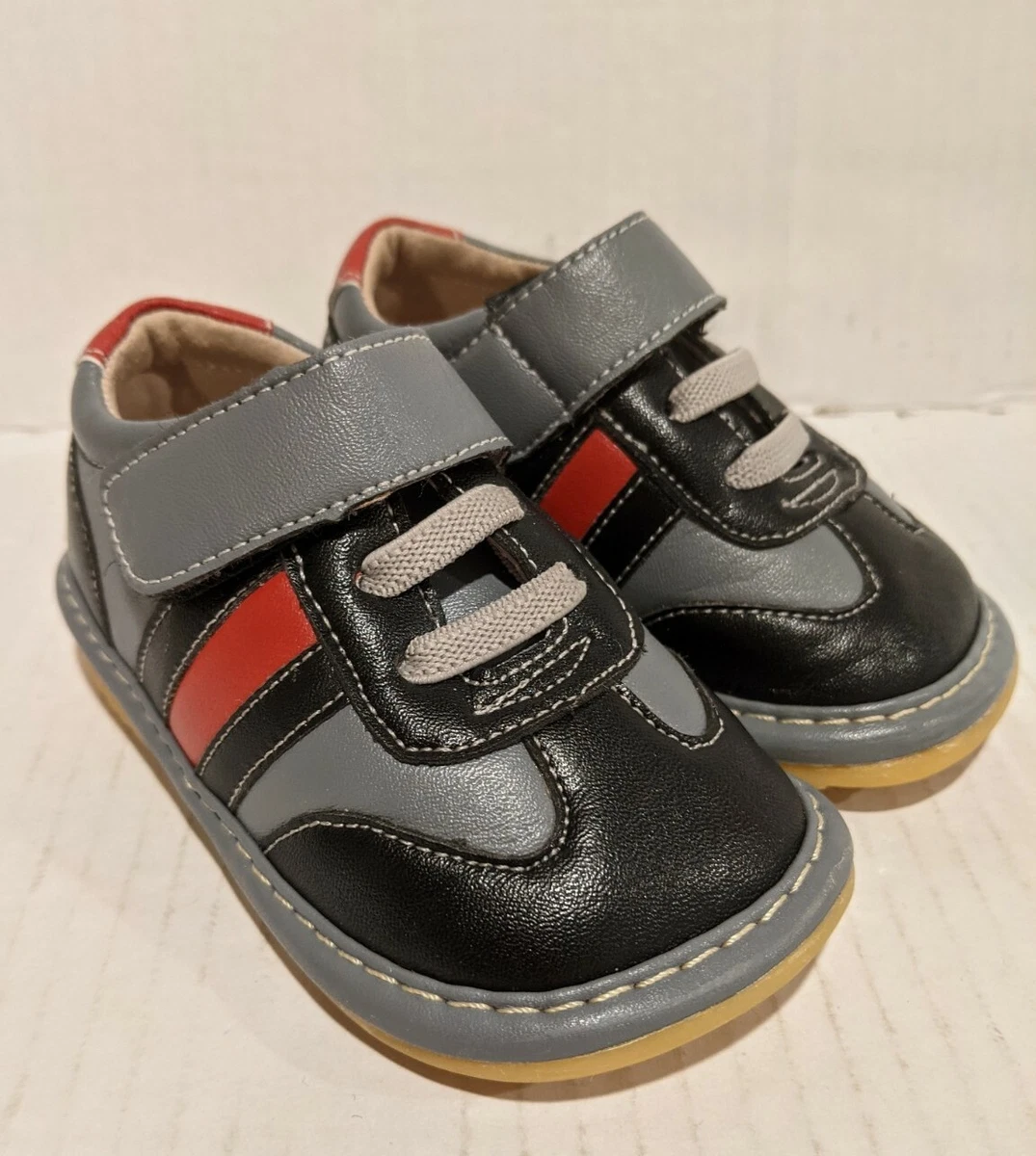 Little Mae s Boutique Squeak Black Grey Red Toddler Sz 4 Squeaky