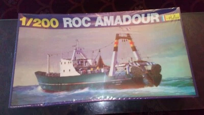 Heller 1/200 ROC AMADOUR / trawler No. 608 2nd Edt.1979 Factory sealed box.  - Photo 1/4