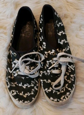 keds with bows