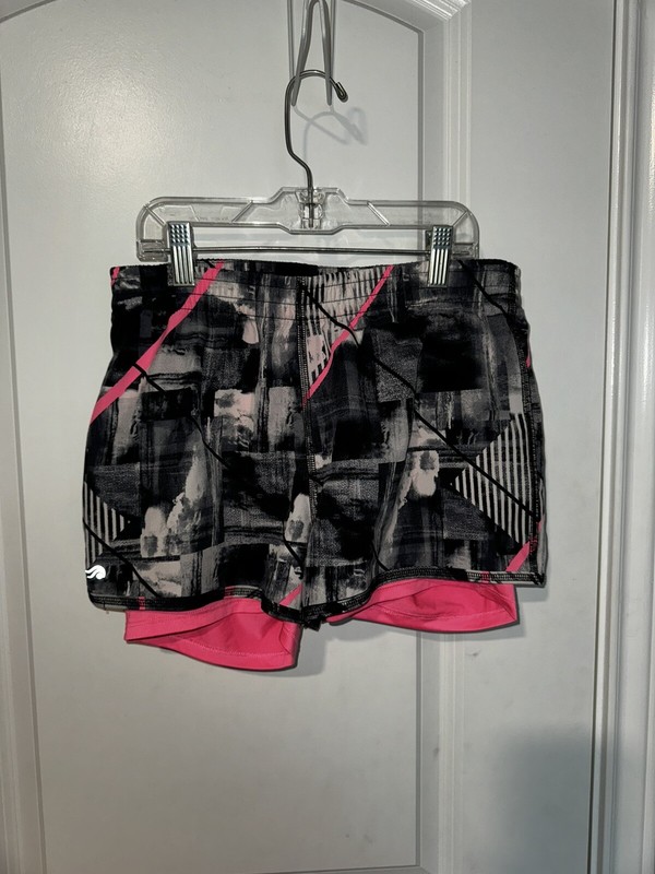 Girls Athletic Shorts Size Large 