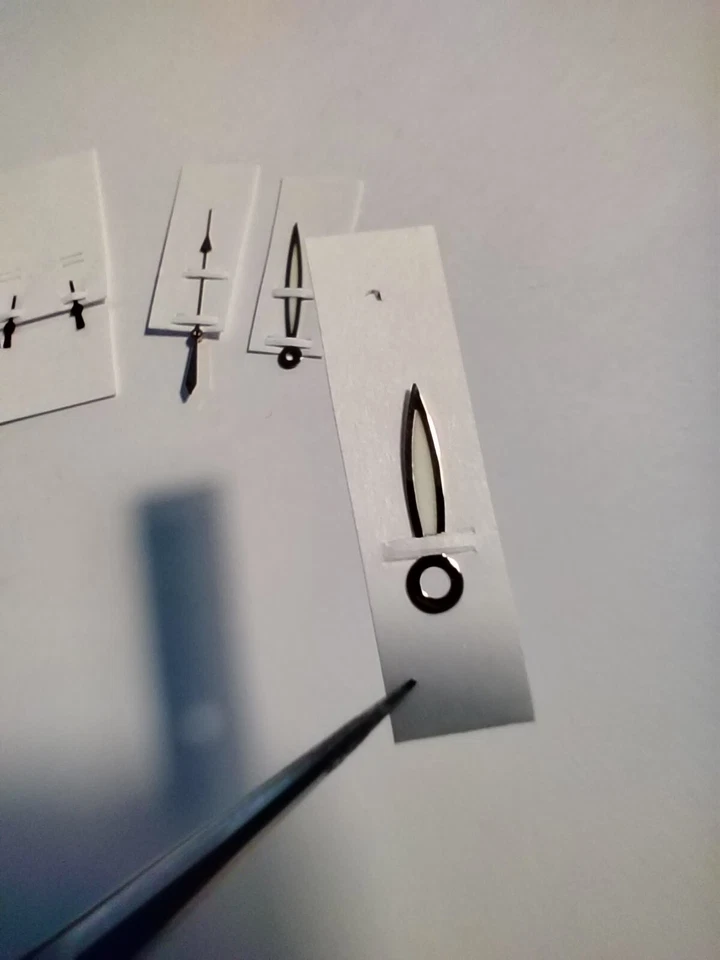 BELL & ROSS-126XL-JEU D'AIGUILLES COMPLET (X5)-OR ROSE/NOIRES SUPERLUMINOVA- NOS - Image 2 of 4