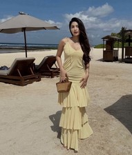 ZARA WOMAN SS25 V NECK RUFFLED MIDI DRESS YELLOW 5039/212 SIZE S NEW