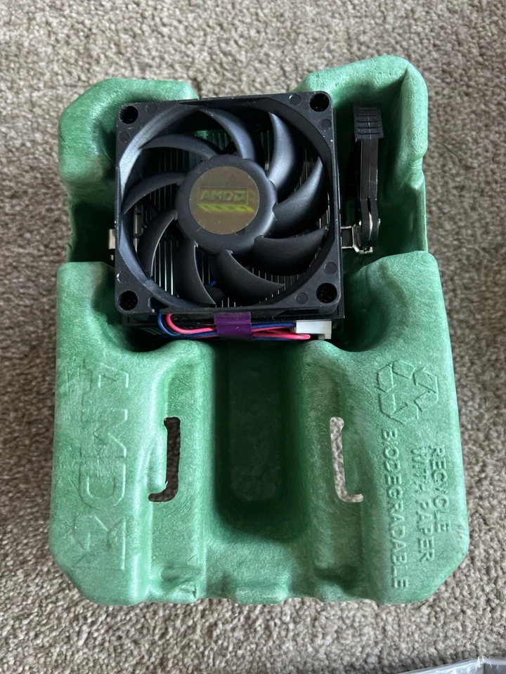 AMD Athlon 64 Processor 3000+ Socket 939 – Brand New Open Box - Image 2 of 4