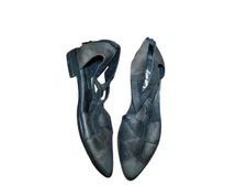 Free People Size 8.5 (39) Gray Distressed Leather Strappy Flats Shoes NEW