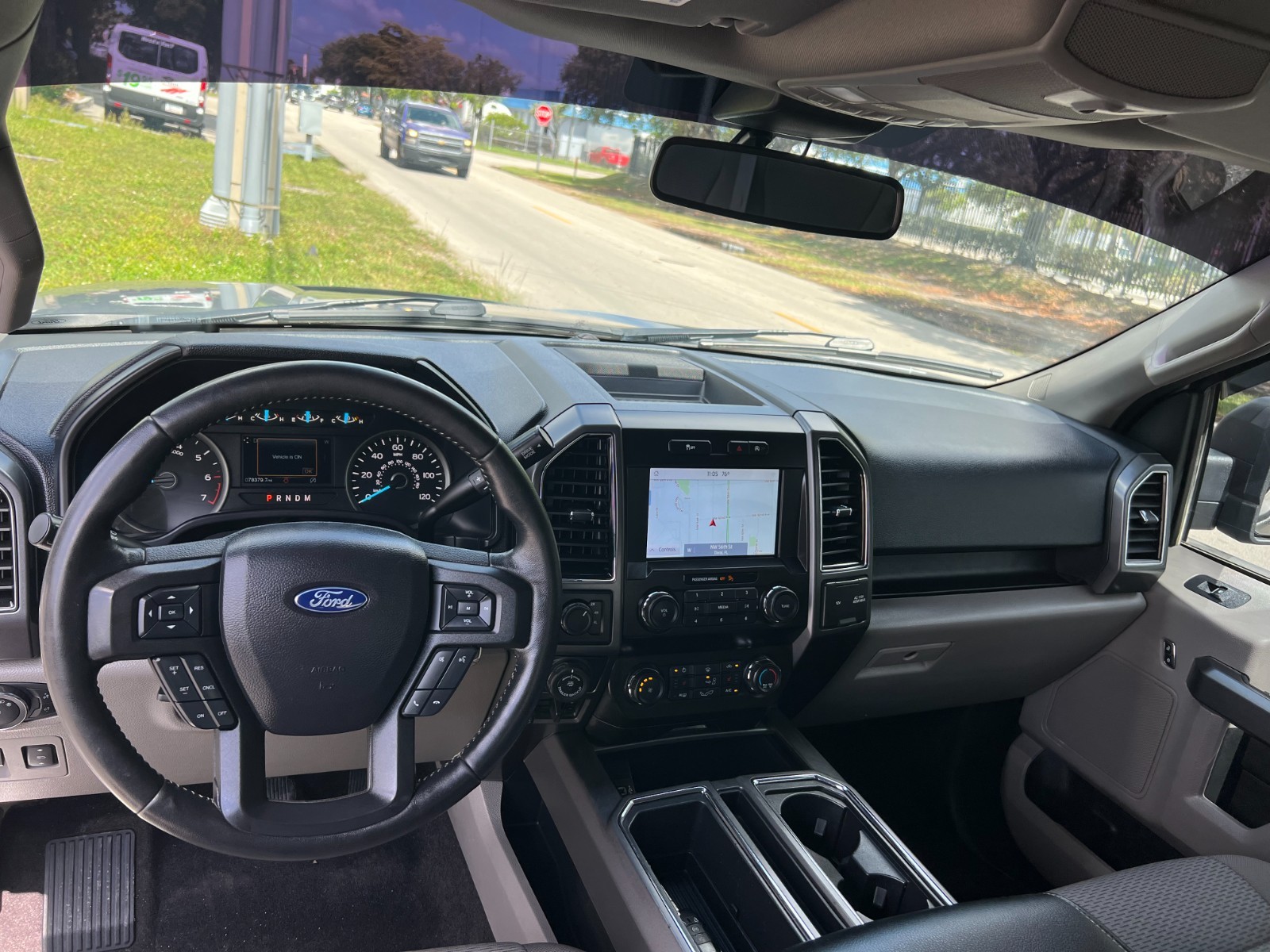 Ford F-150 - Image 34