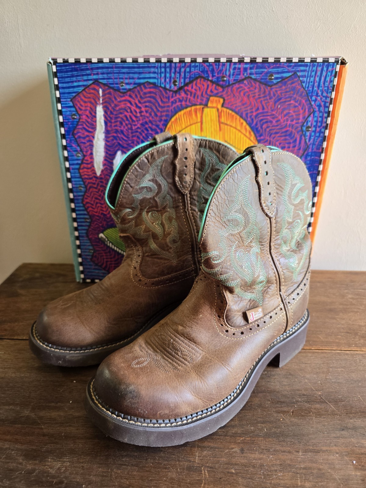 Women's Justin Gypsy Leather Western Boots Teal Trim Size 10B Pre-owned