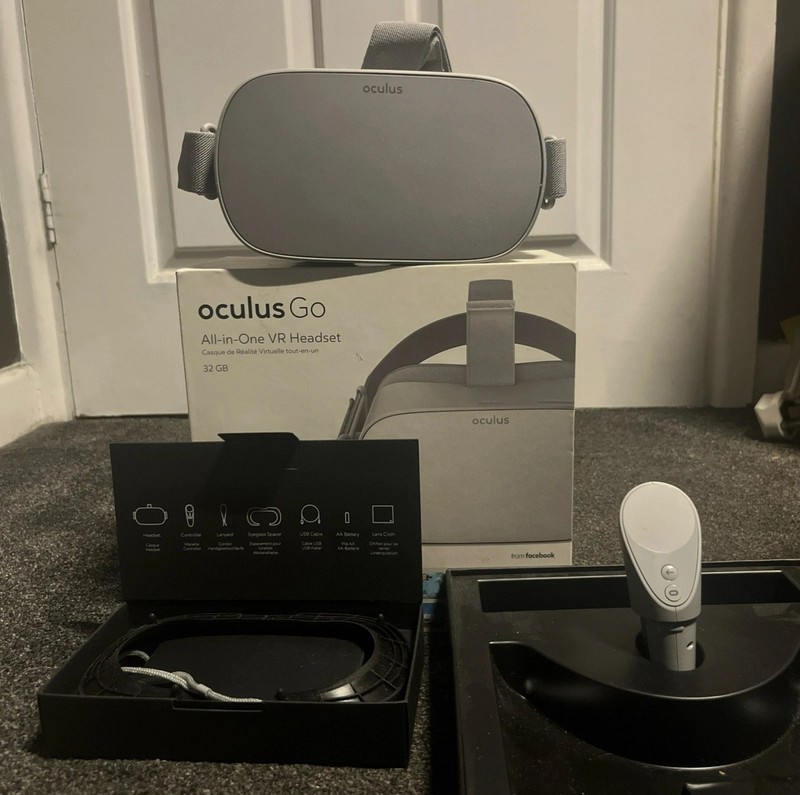 Oculus Go Standalone VR Headset 32GB