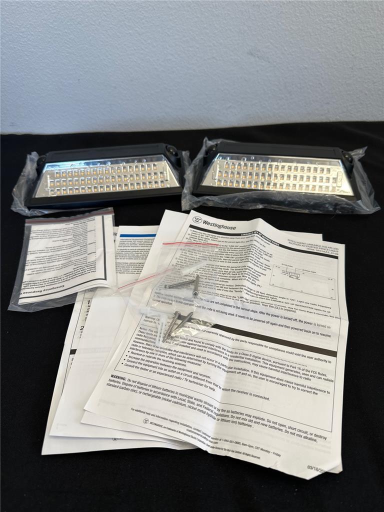Westinghouse 2 Pack 1200 Lumen LED Linkable Solar Motion Activated 