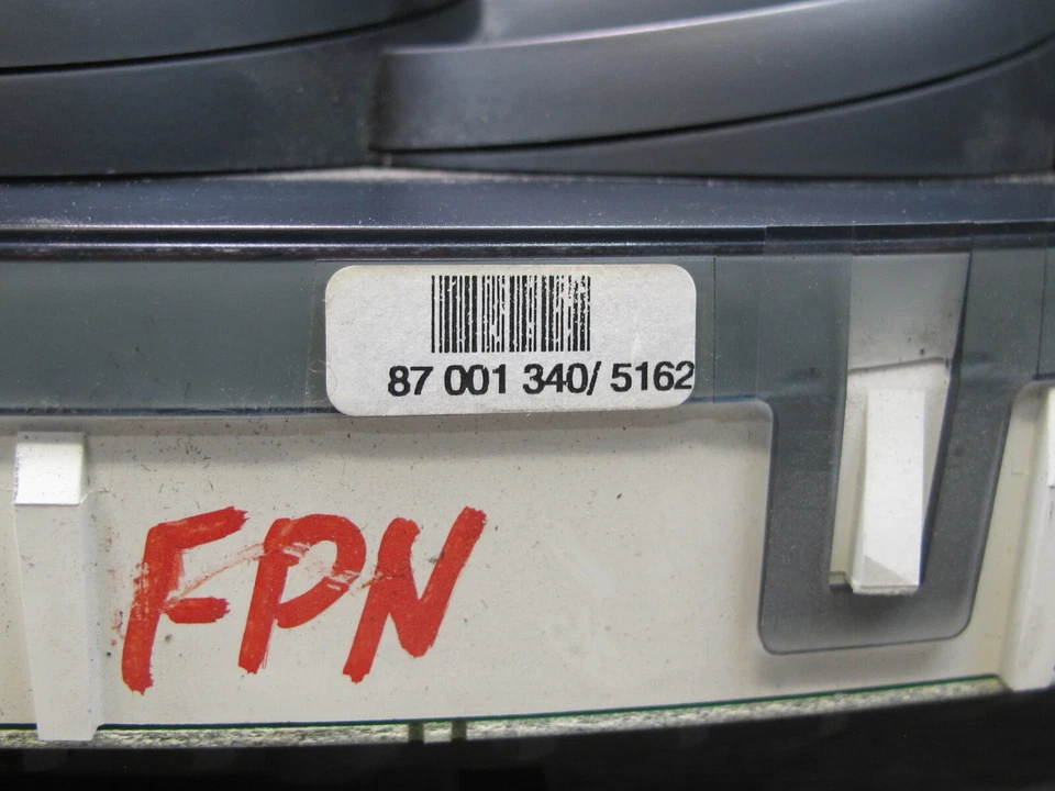 PORSCHE 911 CARRERA 4 996 1999-2001 AWD M/T VELOCÍMETRO CUADRO DE INSTRUMENTOS MEDIDOR Foto 3 de 4