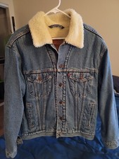 Levi's Sherpa Denim Jean Trucker Jacket Size M Distressed USA MADE