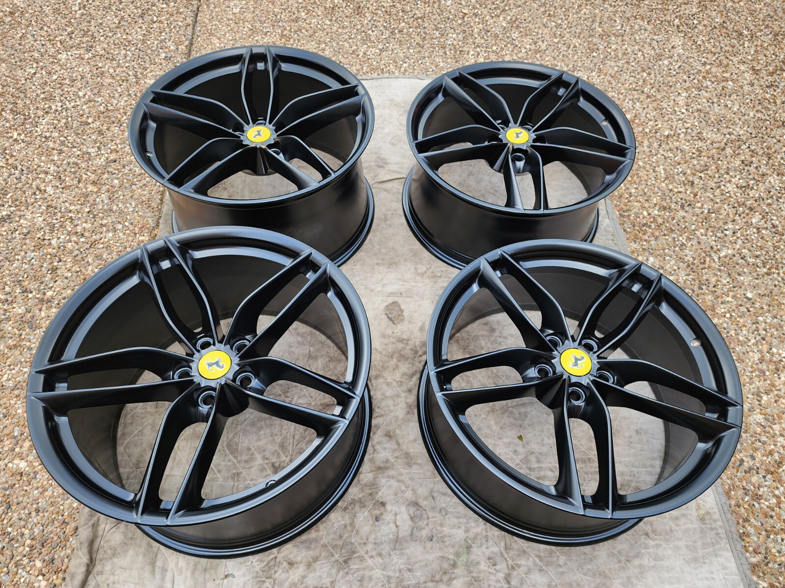 FERRARI 488 PISTA SPIDER OEM GENUINE ORIGINAL 20" FORGED WHEEL/TIRE/TPMS/CAP SET