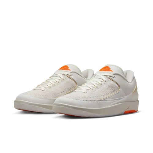 NEW Men's Size 10.5 Air Jordan 2 Retro Low Shelflife DV7128-110 White Sail