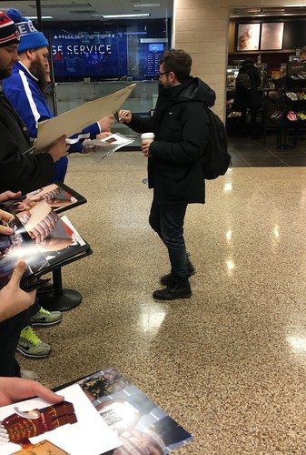 JORMA TACCONE signiert *THE LEGO MOVIE* 8X10 Foto mit Echtheitszertifikat Shakespeare *PROOF* #2 - Bild 2 von 2