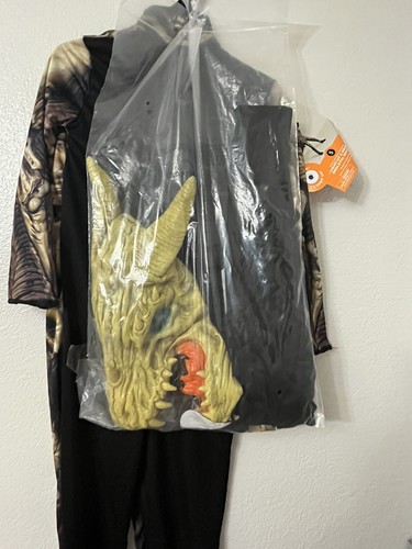 NEW! Hyde and Eek Light-Up and Sound Skeletal Dragon Costume Kids- Size Small. - Picture 9 of 11
