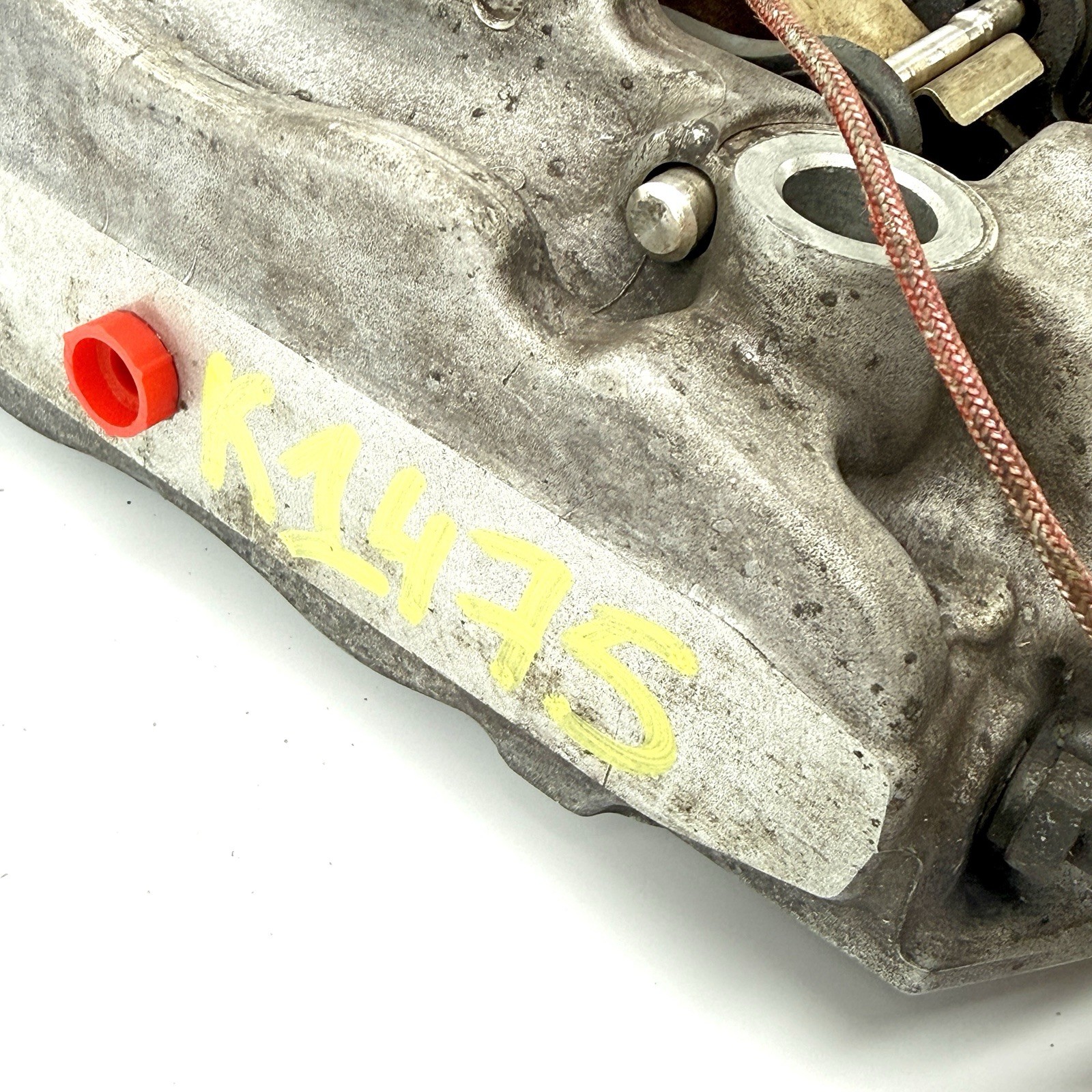 Maserati Ghibli 2017-2024 Front Right Brembo brake caliper with pads