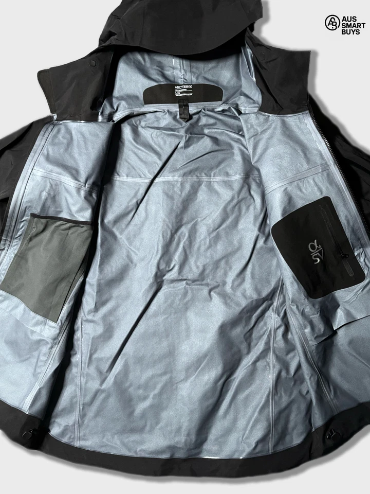 Arc'teryx Alpha SV Jacket Black Men’s – Brand New Authentic Gore-Tex Pro - Image 4 of 4