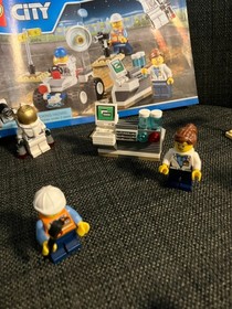 Lego City Space Starter Set retired 60077 complete with instructions no box