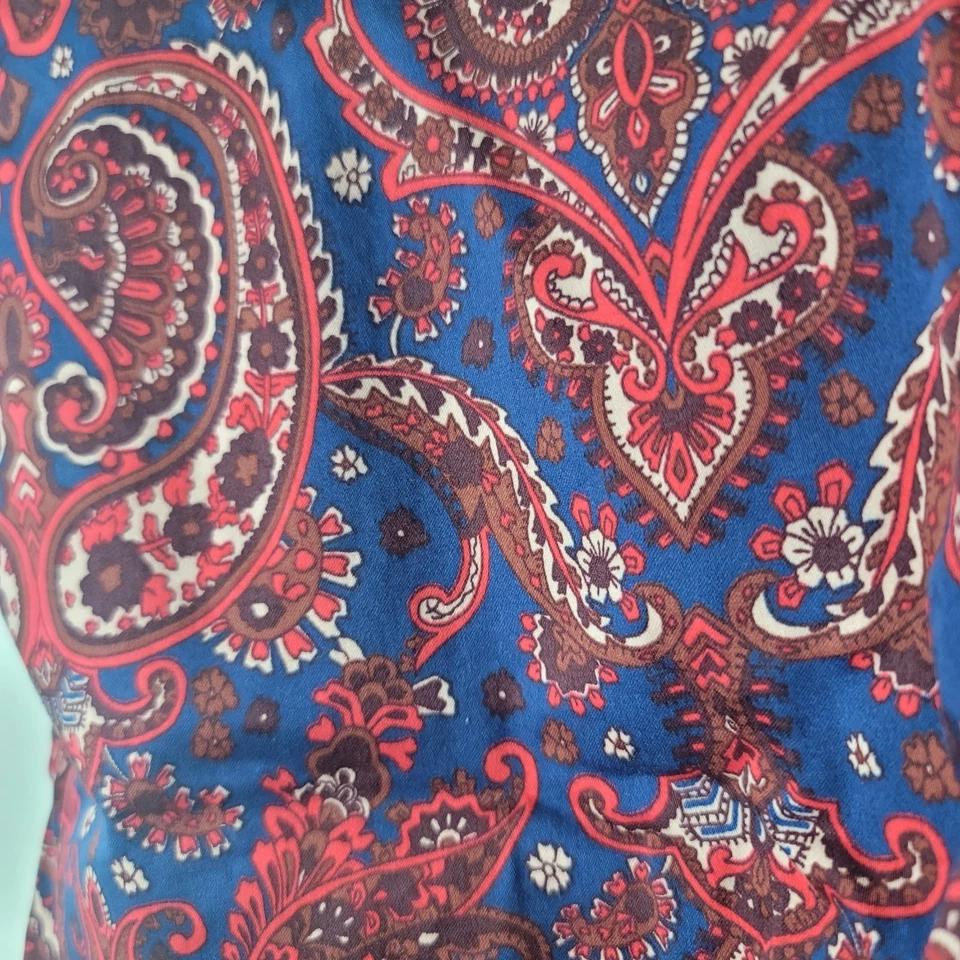 Pantalón corto para mujer Banana Republic azul/rojo/rosa bolsillo frontal cachemir talla 12 Foto 3 de 4