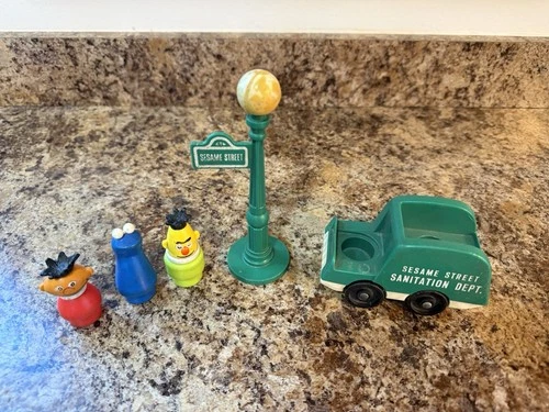 Lot Of Vintage Little People Sesame Street People And Accessories