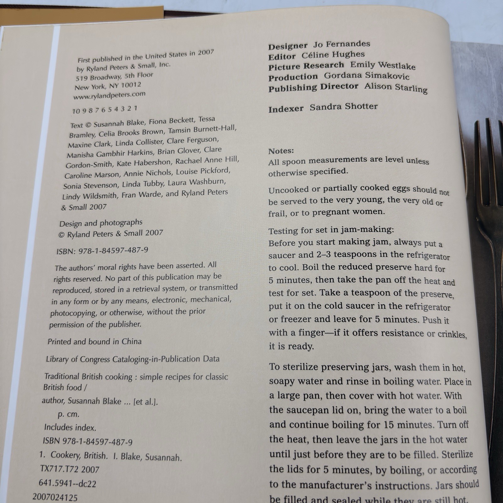 Traditional British Cooking: Simple Recipes for Classic British Food