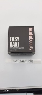 HUDA BEAUTY Easy Bake Loser Puder - pound cake