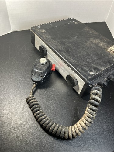 Simpson Model T-2 VHF-FM radio transceiver With Mic CB8P (untested) - Zdjęcie 4 z 9