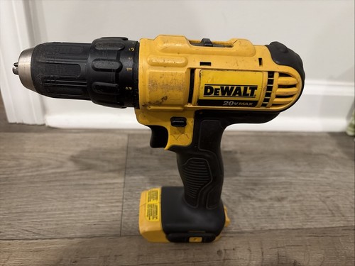 Dewalt 1/2" Drill Driver (DCD771) - Non-working / Parts Only / Needs Repair