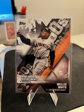2020 Topps - Decade of Dominance Die-Cuts Willie Mays #DOD-2